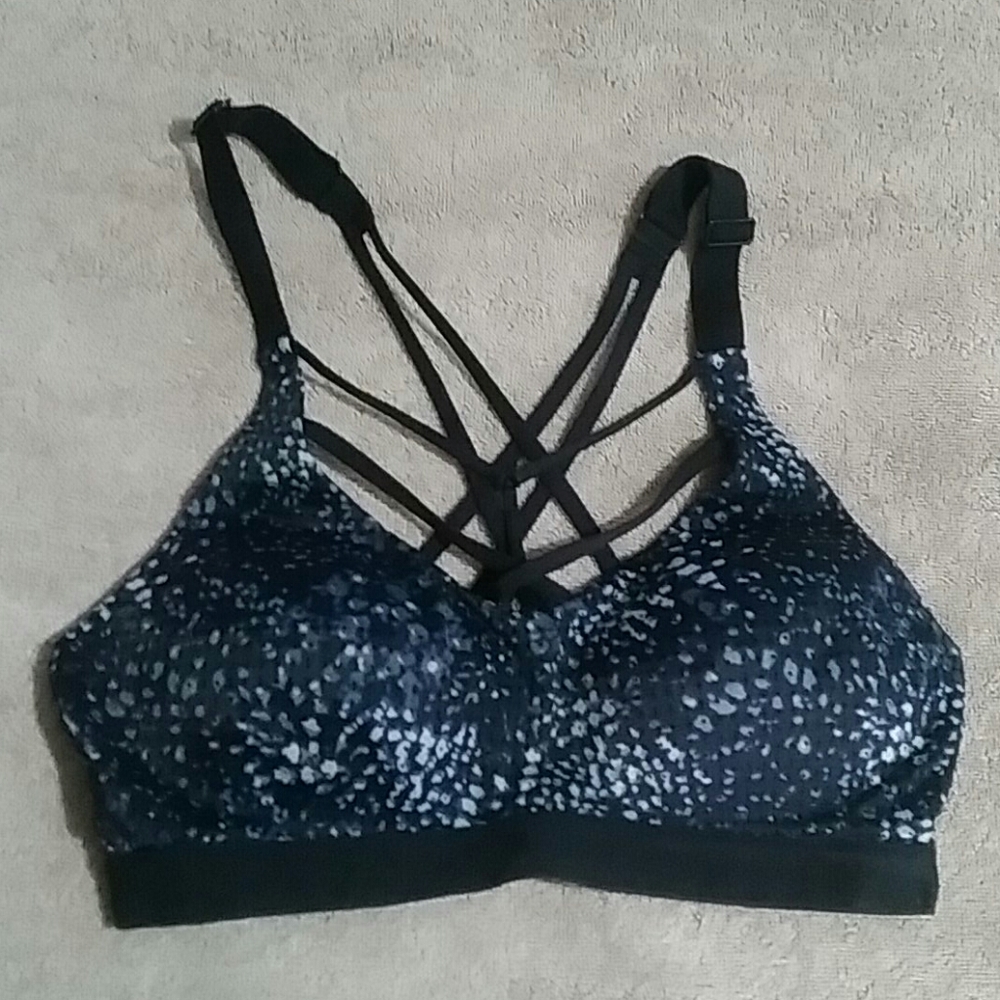 Victoria's Secret VICTORIA SPORT 32C Sport Bra